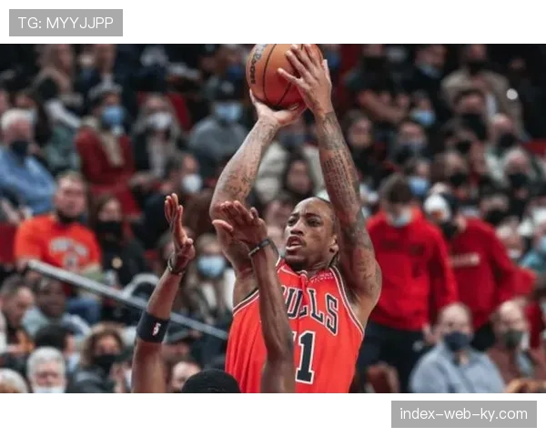 公牛客场不敌活塞 德罗赞独撑进攻难掩阵容短板