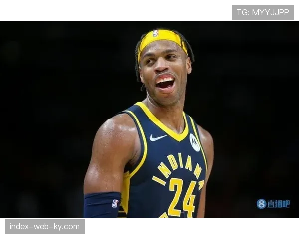 步行者首节精密战术执行，多重掩护为希尔德创造投篮机会